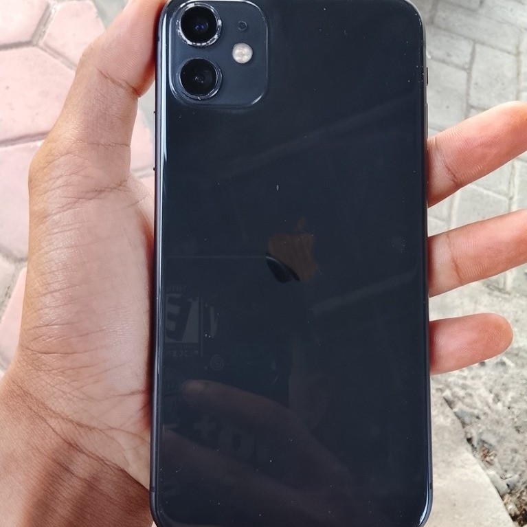 IPhone one 11 128GB Batangan