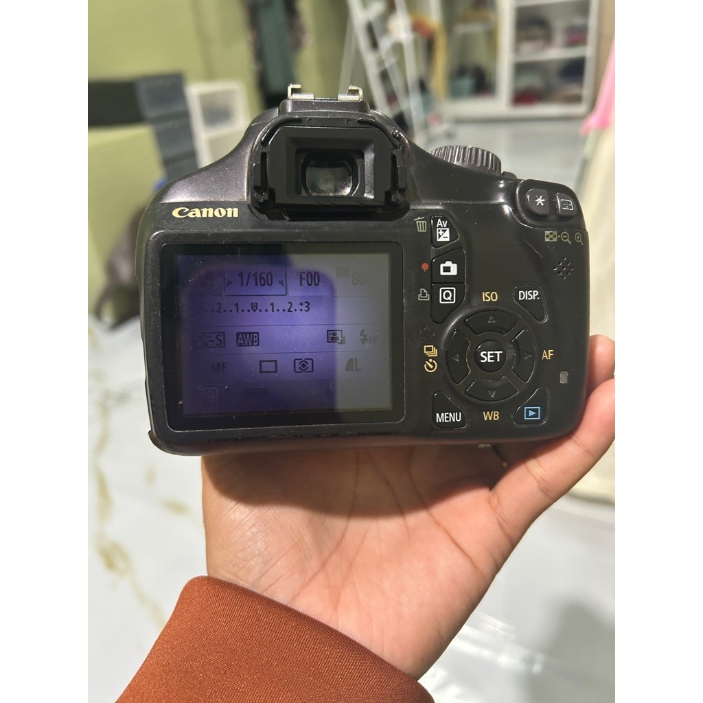canon 1100d minus vignet bo
