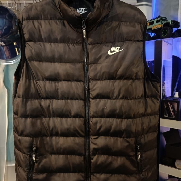 Vest Nke Second