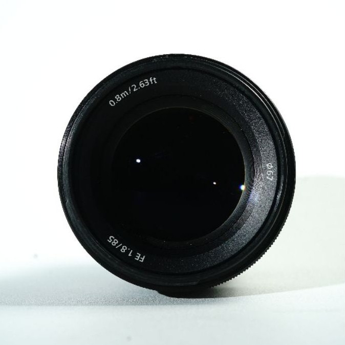 sony 85mm f1. 8 FE