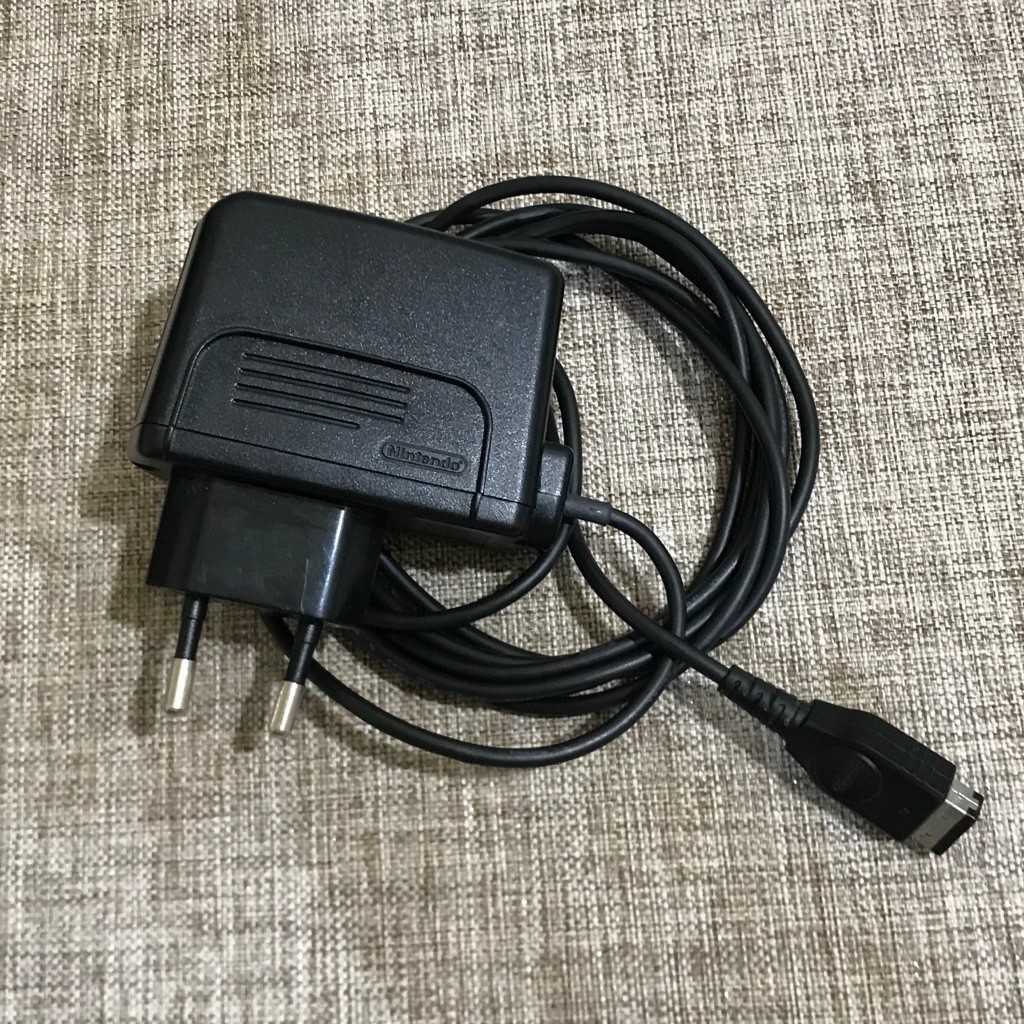 Charger Nintendo Game Boy Gameboy Original Second Panjang kabel 2meter mulus like new