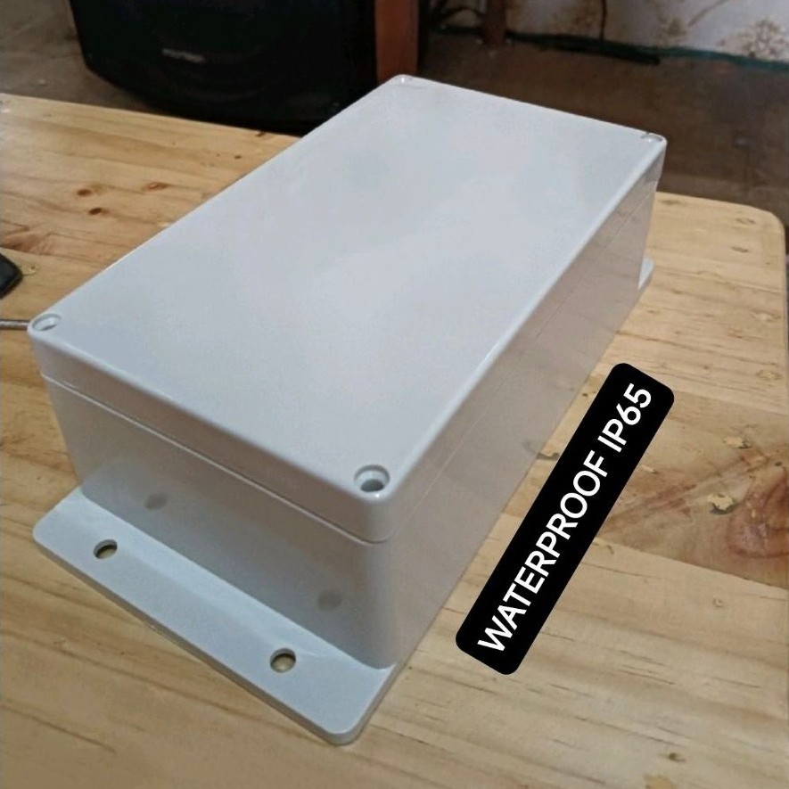 Box Panel Listrik Waterproof Outdoor Kotak Tempel Dinding Tempat Pelindung Kabel Tahan Air