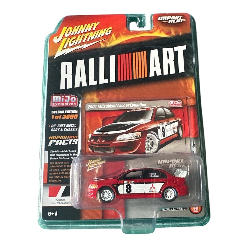 Johnny Lightning 2004 Mitsubishi Lancer Evolution