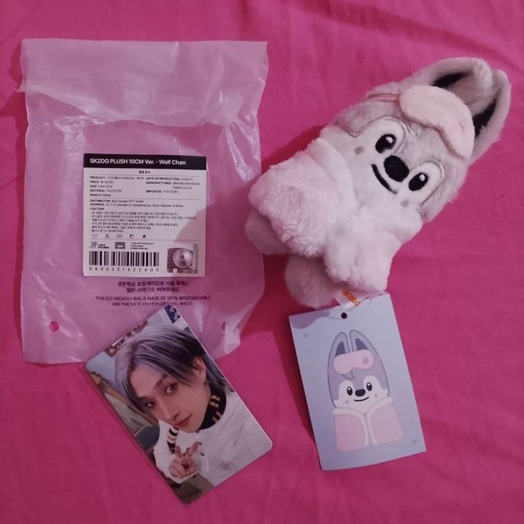 Skzoo 10cm wolfchan litle house + pc unsealed
