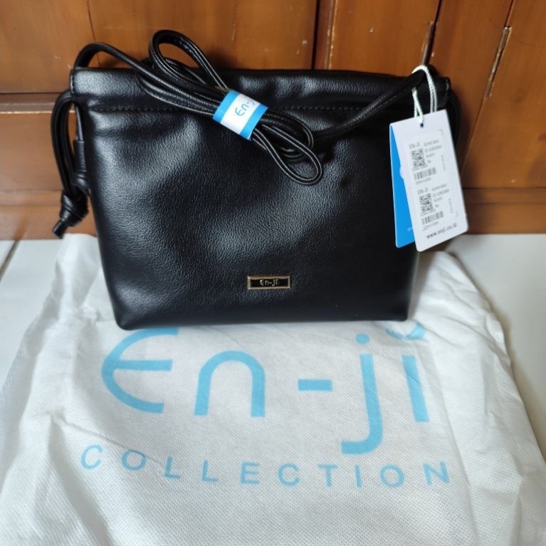 Tas En-ji Solwa Sling Bag Hitam New