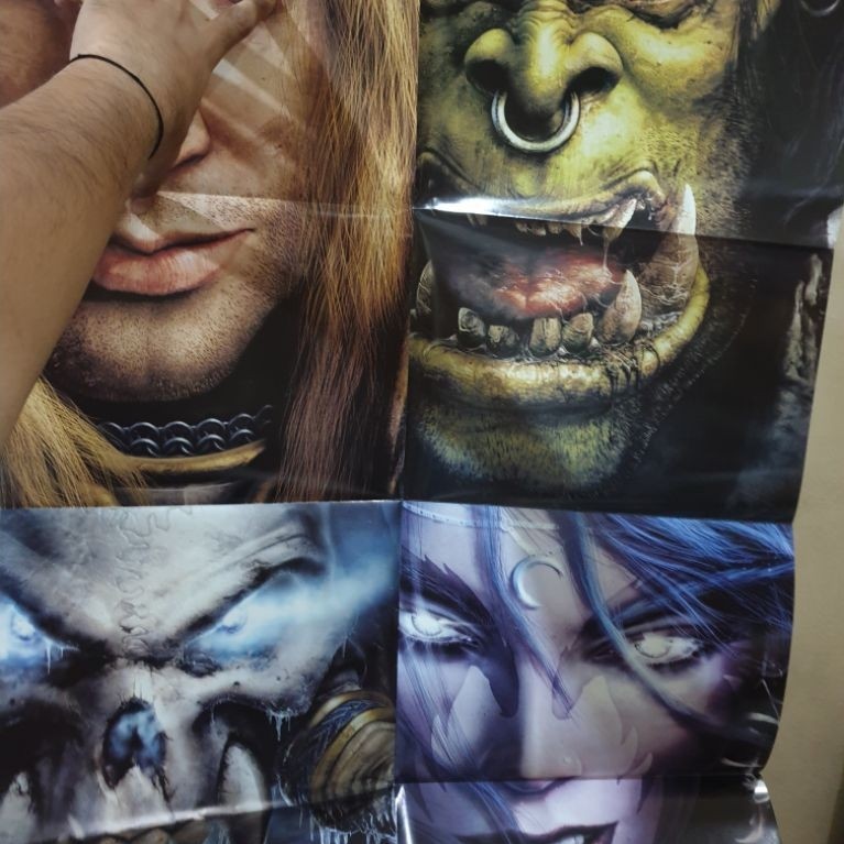 Majalah Game Lokal PC Game by Hotgame vol.1 Edisi PERDANA + BONUS BIG POSTER WARCRAFT