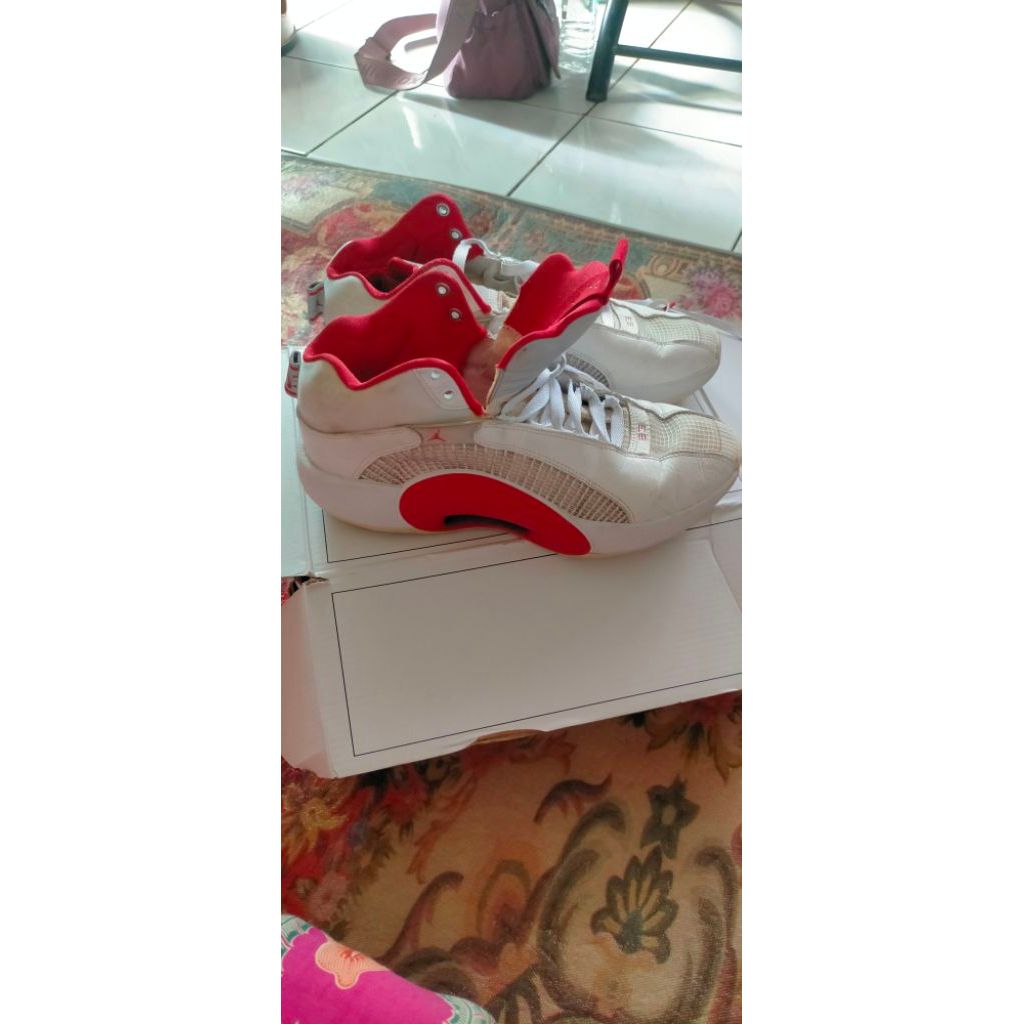 Jordan 35 Fire Red Original Authentic Size 42/26cm