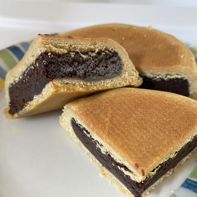 Tong Tjiu Pia Khas Temanggung/Kue Bulan Cap Macan rasa Coklat