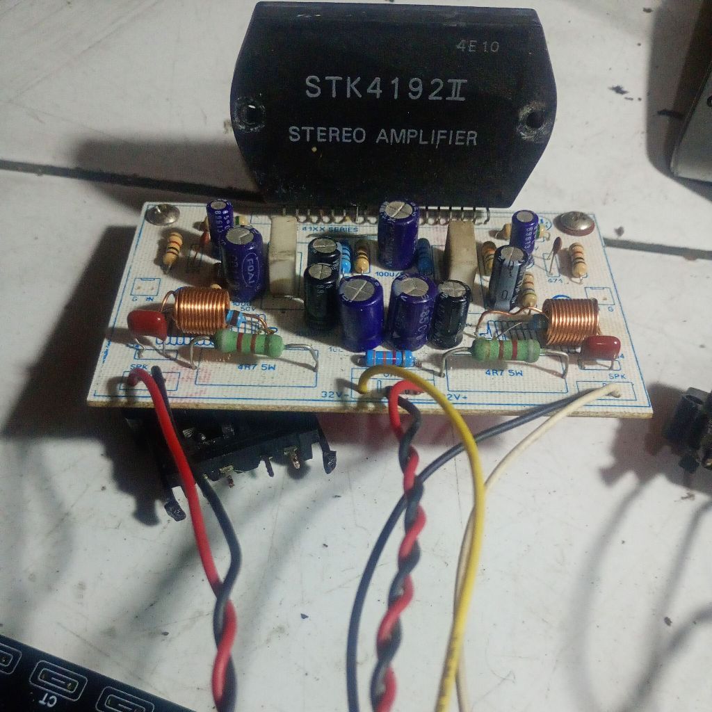 stk 4192 ll chip power stereo aman normal lulus uji dikirim stk saja