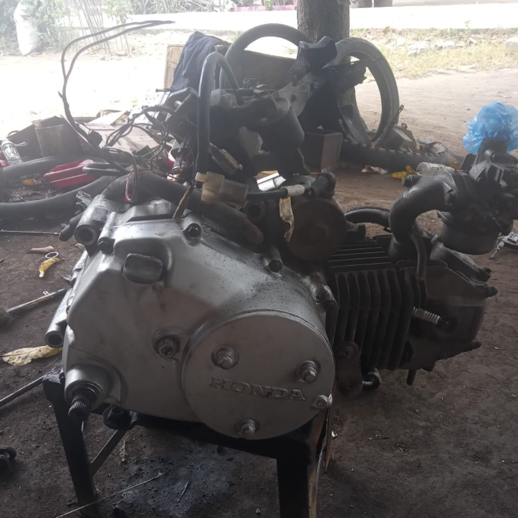 mesin Supra 125 karisma 125 Kirana 125 mesin KPH