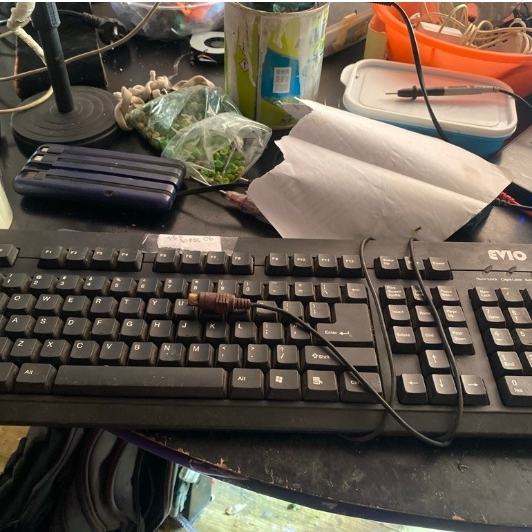 keyboard PC Ps2 Rusak Karat