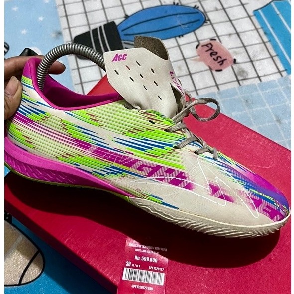 sepatu futsal second