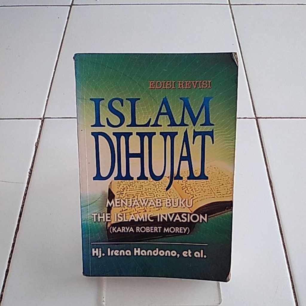 islam dihujat menjawab buku the islamic invasion