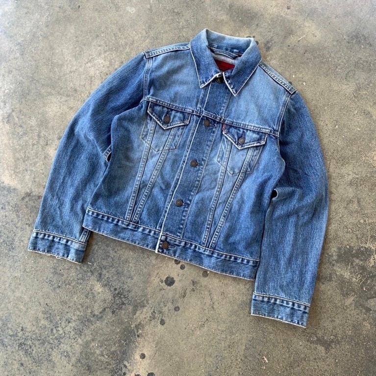 00’s Levis 7800 Type III Blue Trucker Denim Jacket - Women’s