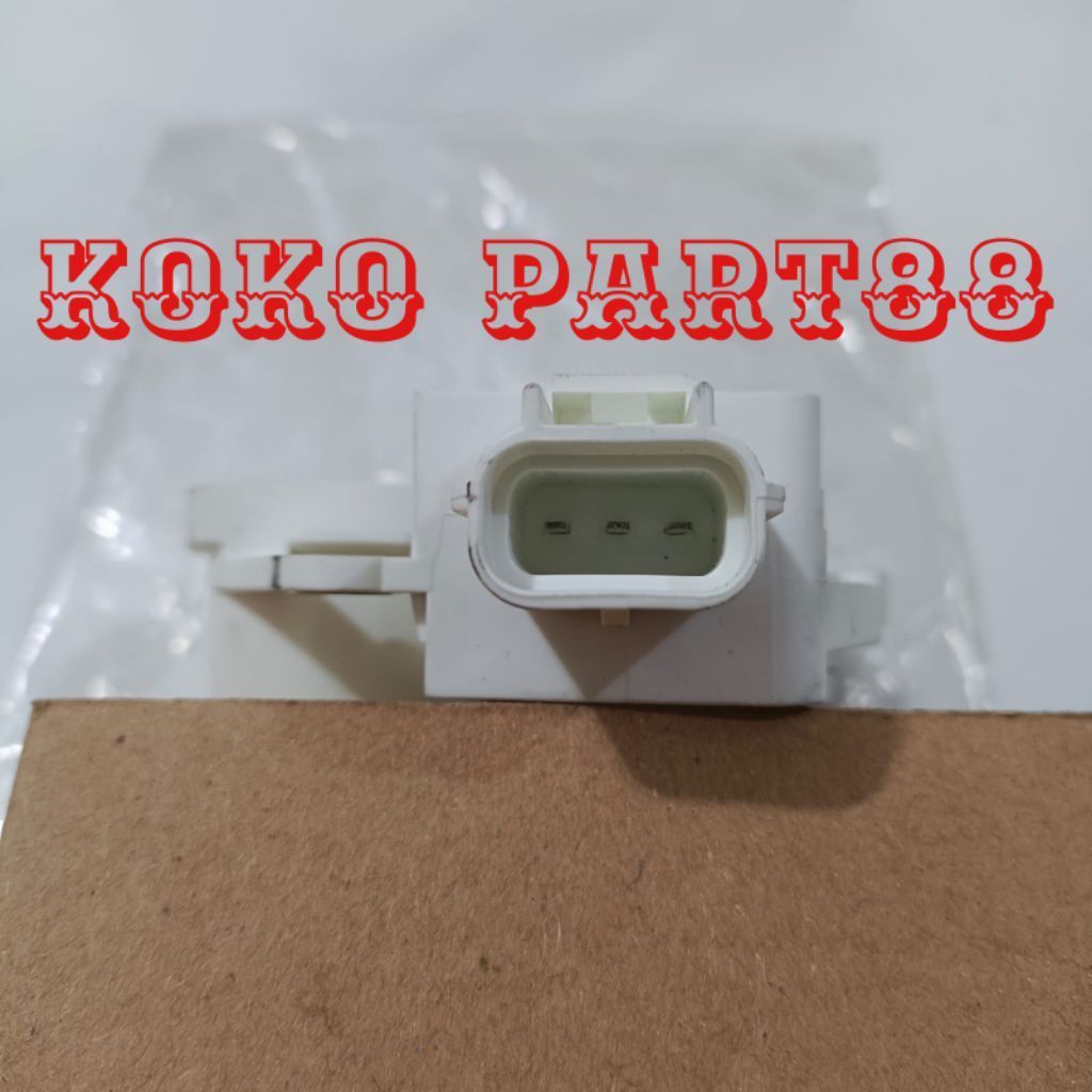 IC ALTERNATOR IC REGULATOR FORD ESCAPE 2.0CC