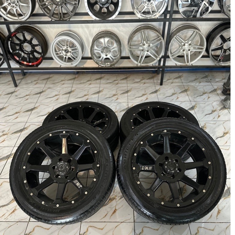 velg R20 pcd 6x139 velg set ban