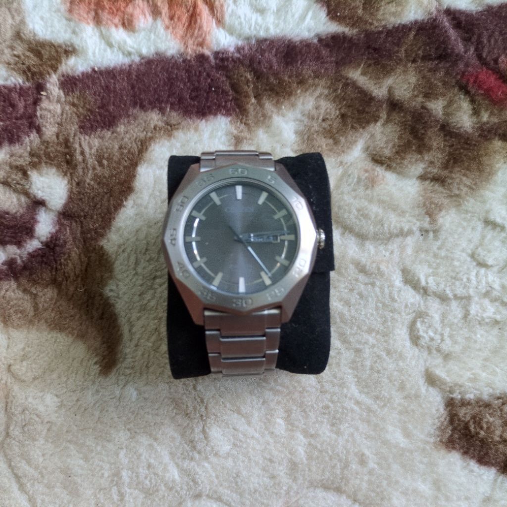 citizen titanium