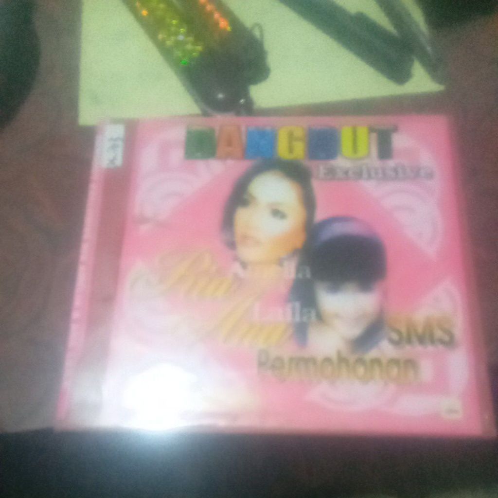 VCD RIA AMELIA ANA LAILA XY-73