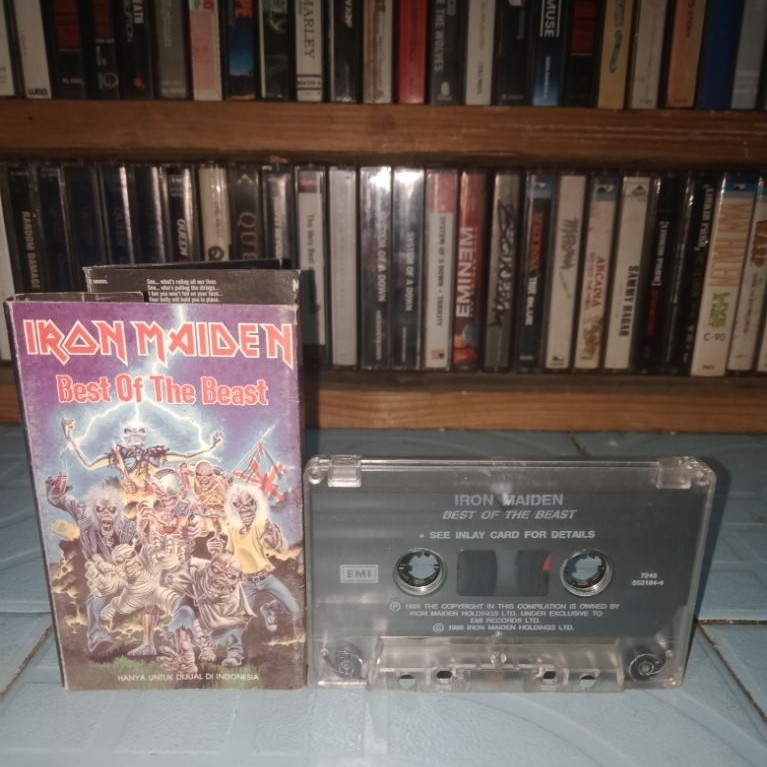 Kaset Pita Iron Maiden Best Of The Beast dengan Booklet EMI