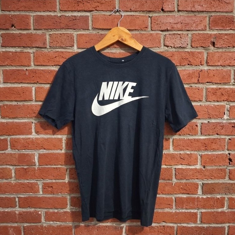 Kaos Nike Second Branded Size M