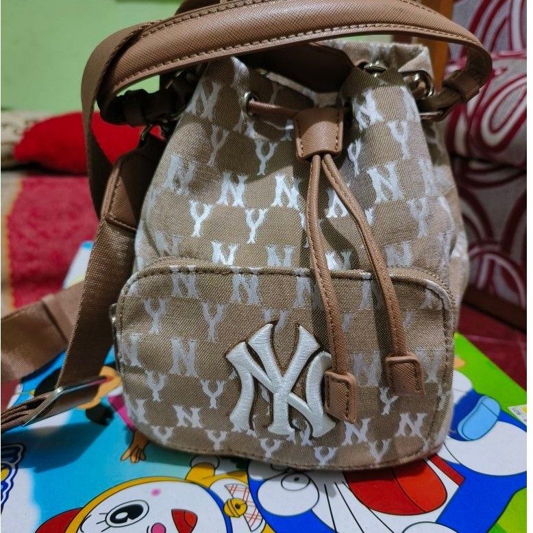 Tas Sling Bag Wanita MLB Original Kondisi Second Like New