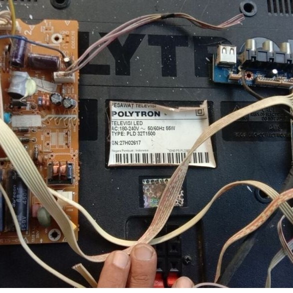 satu set mainboard psu Polytron PLD 32T1500 bekas layar pecah josss jiss masih kinyis-kinyis