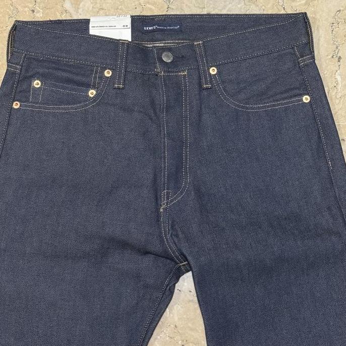 Celana panjang Jeans Pria Levis Made & Craft (LMC) 501 80s Selvedge Denim Raw Original Fit Jeans A22