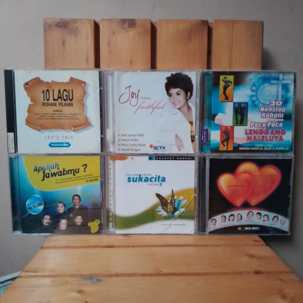 KOLEKSI 10 CD COMPACT DISK MUSIK LAGU ROHANI KRISTEN DAN LAINNYA