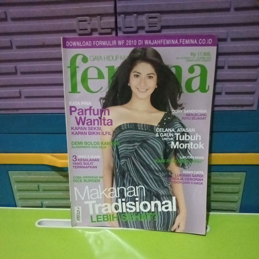 MAJALAH FEMINA NO 15 EDISI APRIL 2010 (BEKAS)