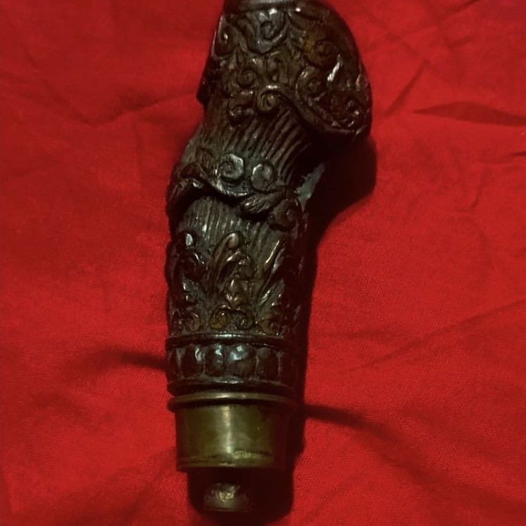 deder keris Cirebonan