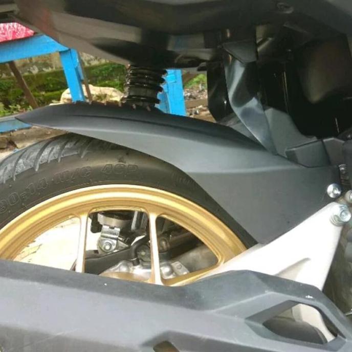 HUGGER / HAGER SPAKBOR KOLONG HONDA VARIO 150/125