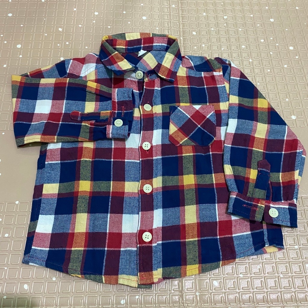 Preloved kemeja flanel premium anak cowok tag size 95