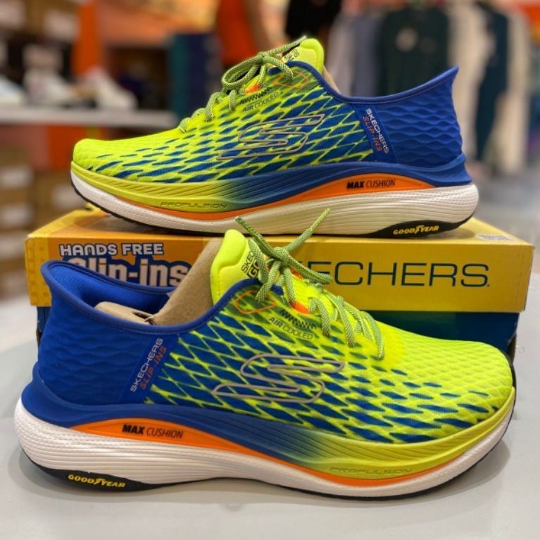 SKECHERS GO RUN For men / Sepatu running for men