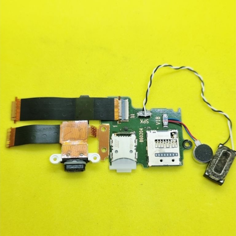 Fx Cas/Simtray/Memory/Speaker musik 1Set Fujitsu Tab Arrows F04H Original Cabutan