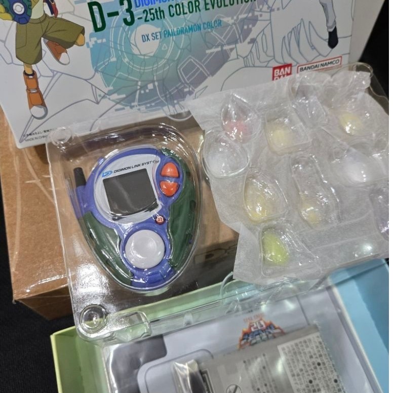 Digimon Digivice D3 25th Paildramon versi Limited edition