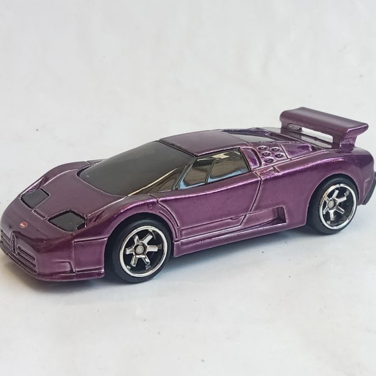 Hotwheels THS Super Treasure Hunt Bugatti factory unrivet