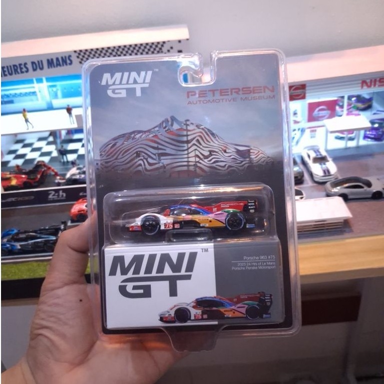 MINI GT No 740 Porsche 963 #75 24 Hrs Le Mans Peterson Museum Exclusive Baru