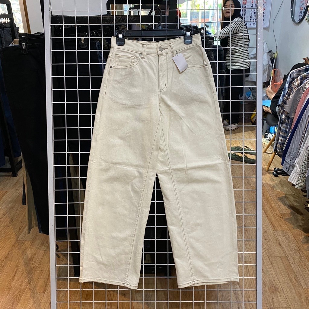 Gu White Straight Jeans Pants #Ch2931