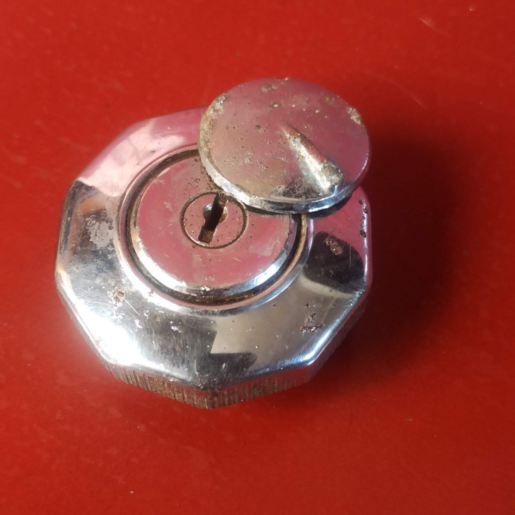 tutup tangki Honda CB100 CB125 original second