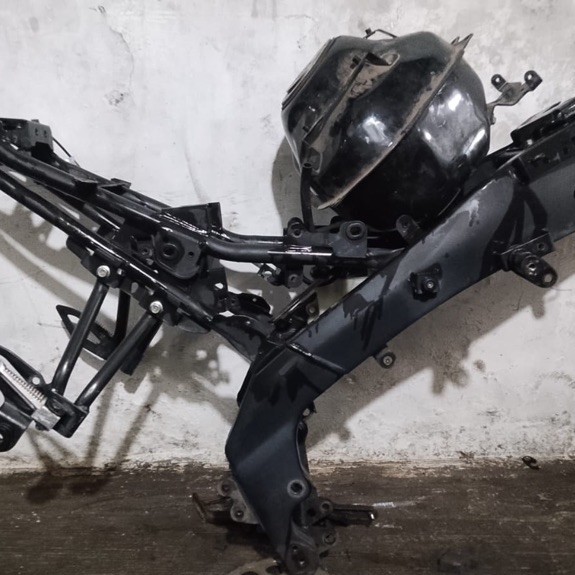Rangka Yamaha Xabre Body Set