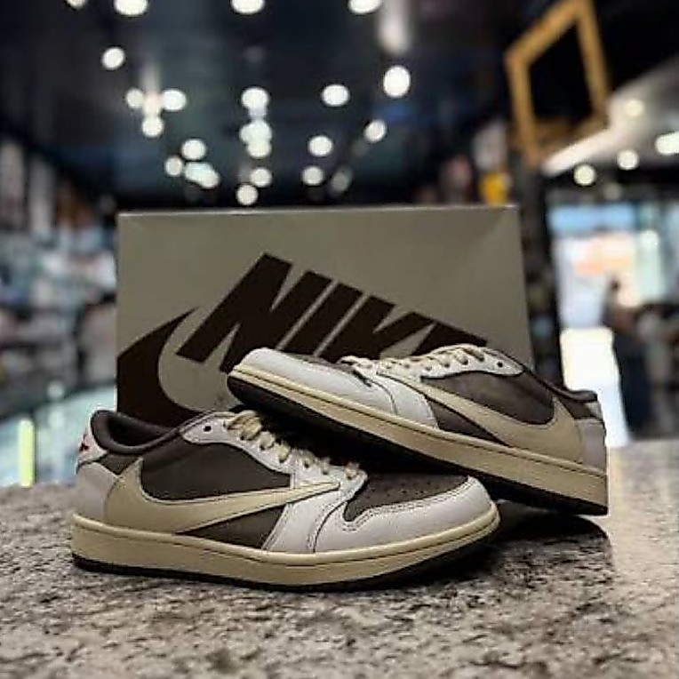 Nike Air Jordan Travis Mocha Low