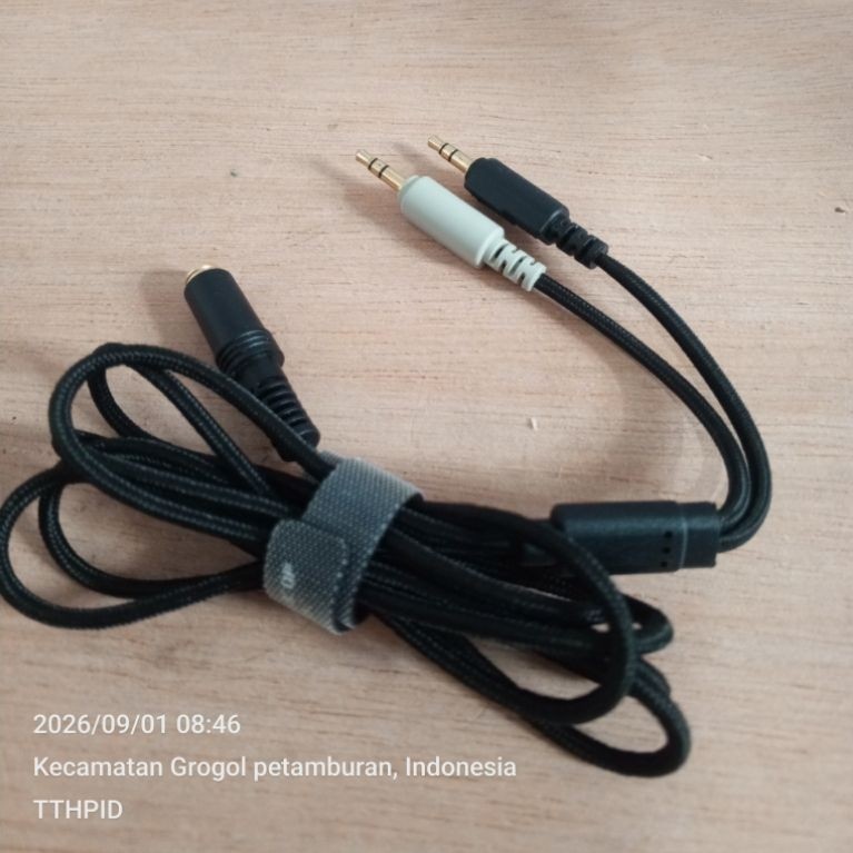Altec Lansing Headset & Mic Splitter Kabel Cable 3.5mm 1.4m Second Original Preloved