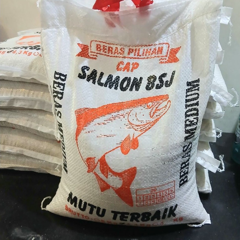 BERAS SALMON MEDIUM