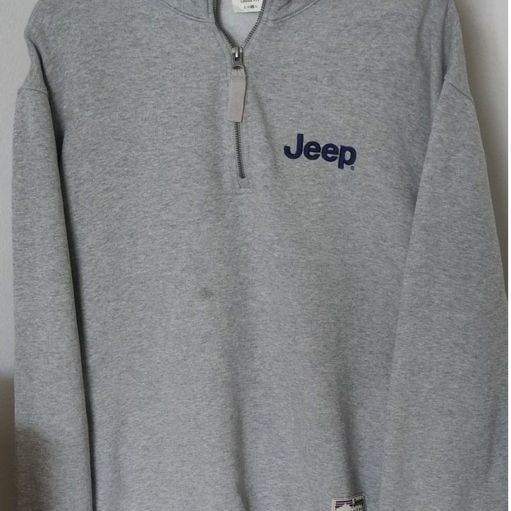 Crewneck Je*p Half Zipper