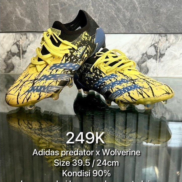 Sepatu Bola Adidas x Wolverine Marvel size 39