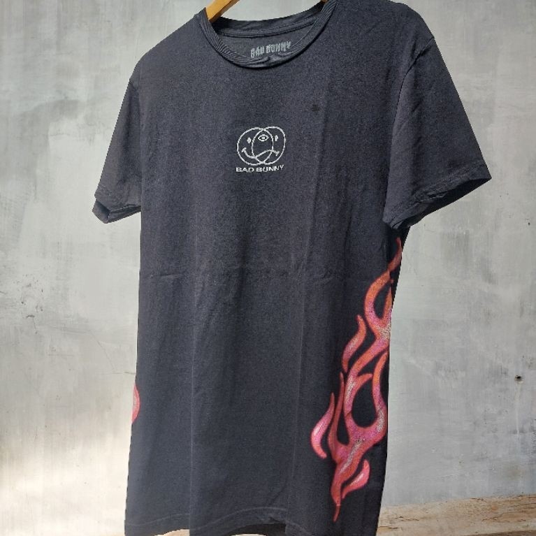 kaos bad bunny official second