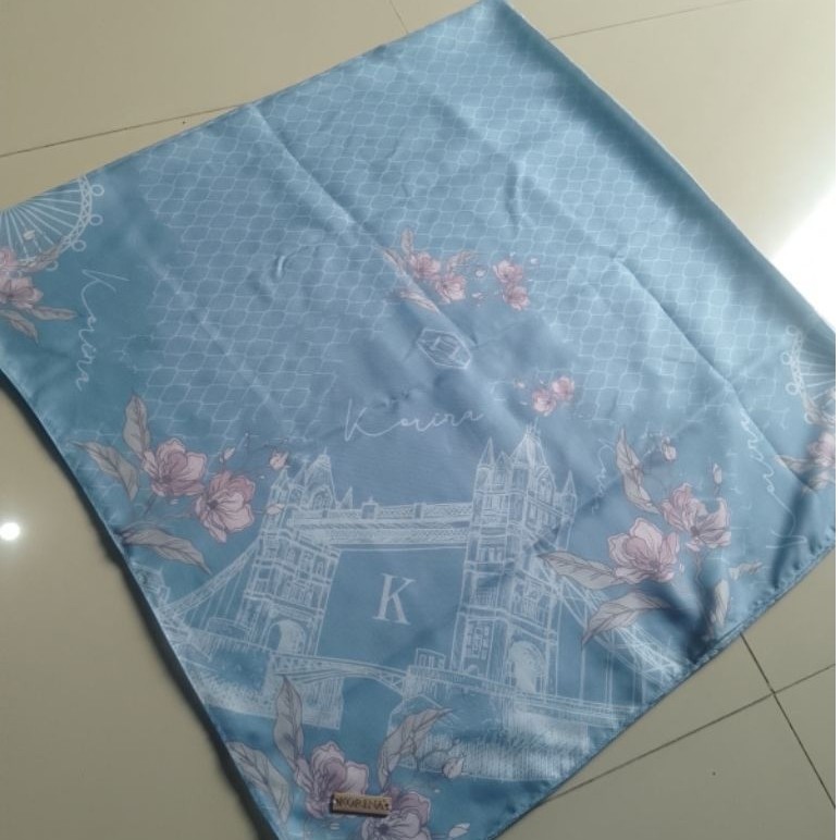 preloved korina scarf