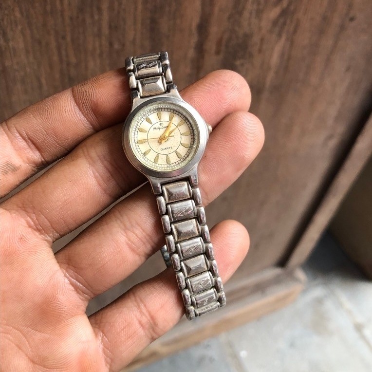 Original jam tangan eropa berkode 18 k