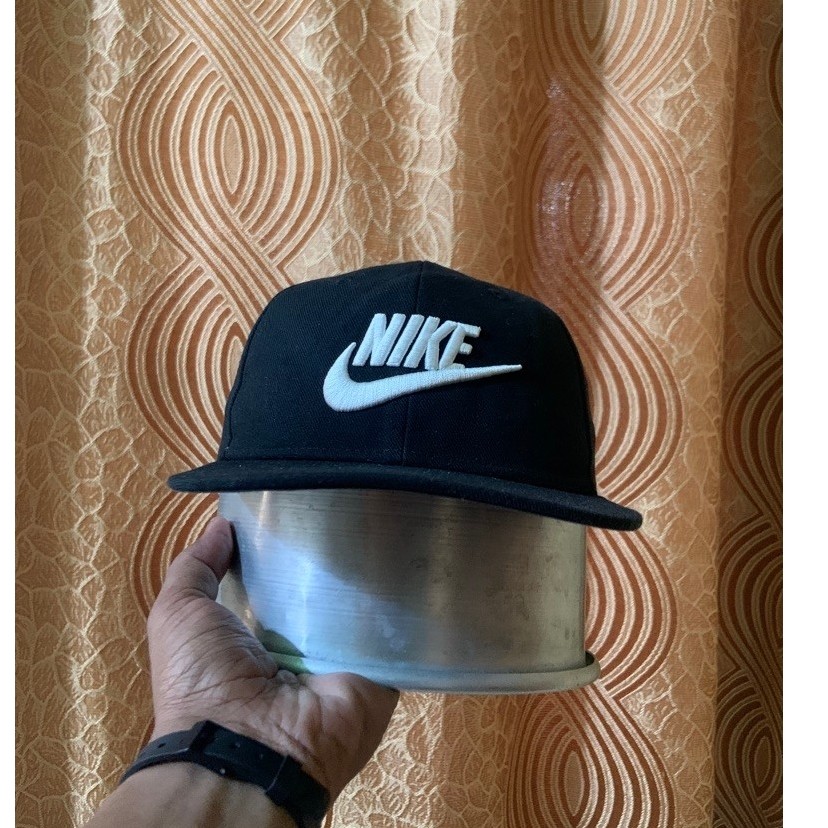 TOPI SNAPBACK NIKE
