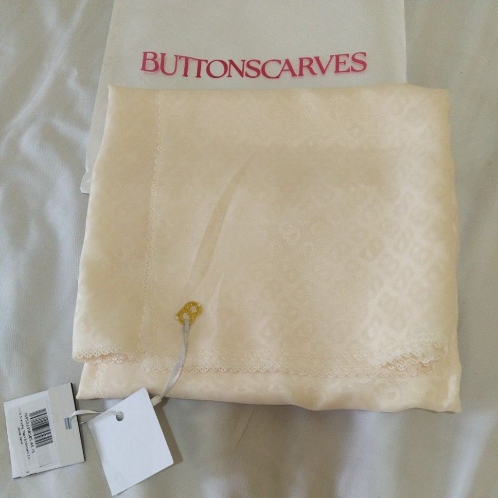 hijab buttoscrave everyday tapis emboss